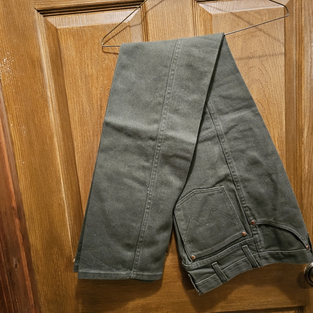 Wrangler 936RVM - Picture 3 of 3